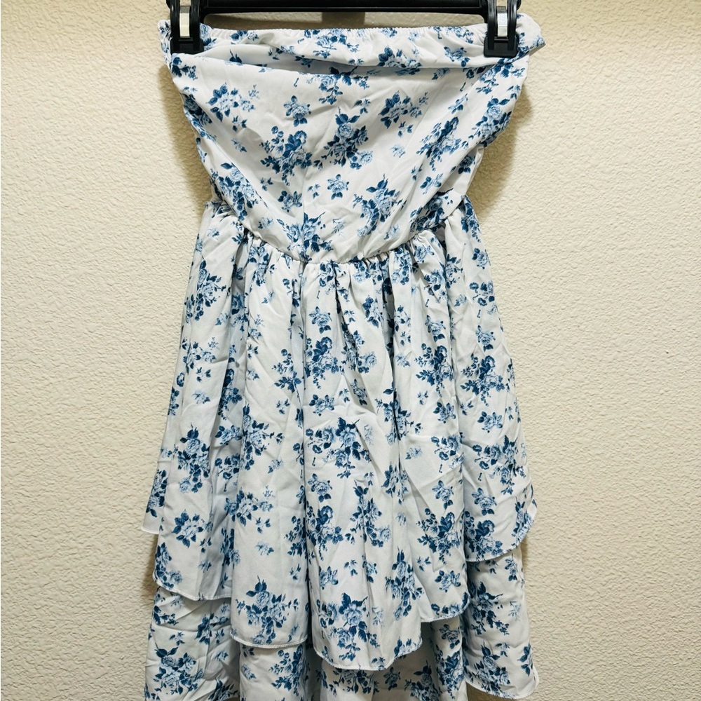 SHEIN Blue Floral Strapless Dress